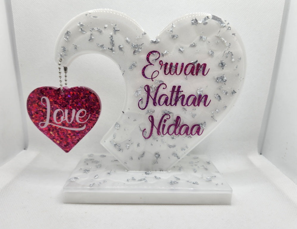 Hanging heart epoxy resin - Birthday gifts - wedding souvenir - Mother's Day